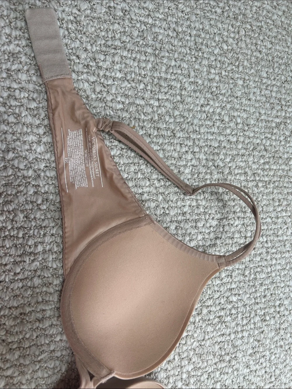 Victoria's Secret tan very sexy push up bra 32c